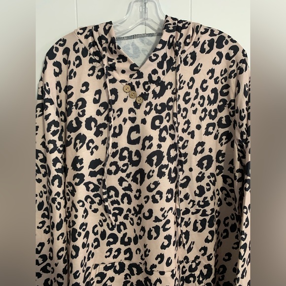 Queen Plus Hooded Sweatshirt - Picture 3 of 4